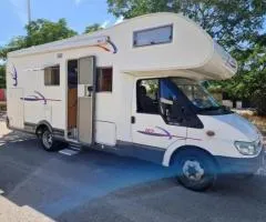 Estoy donando mi autocaravana.