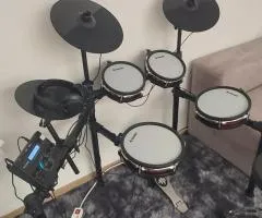 bateria electrica Donner DED 200 max