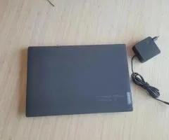 Lenovo v15 AMD Ryzen 8Gb SSD - 3