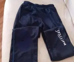 se vende ropa del colegio maristas talla de buzo 10 12 14 - 2