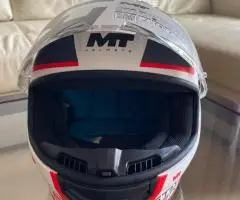 VENDO CASCO MT - 2