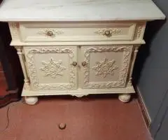 mueble en mármol antiguo